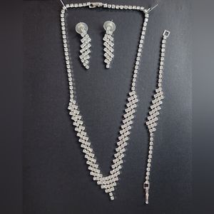 Beautiful Rhinestone necklace bracelet and earring set
